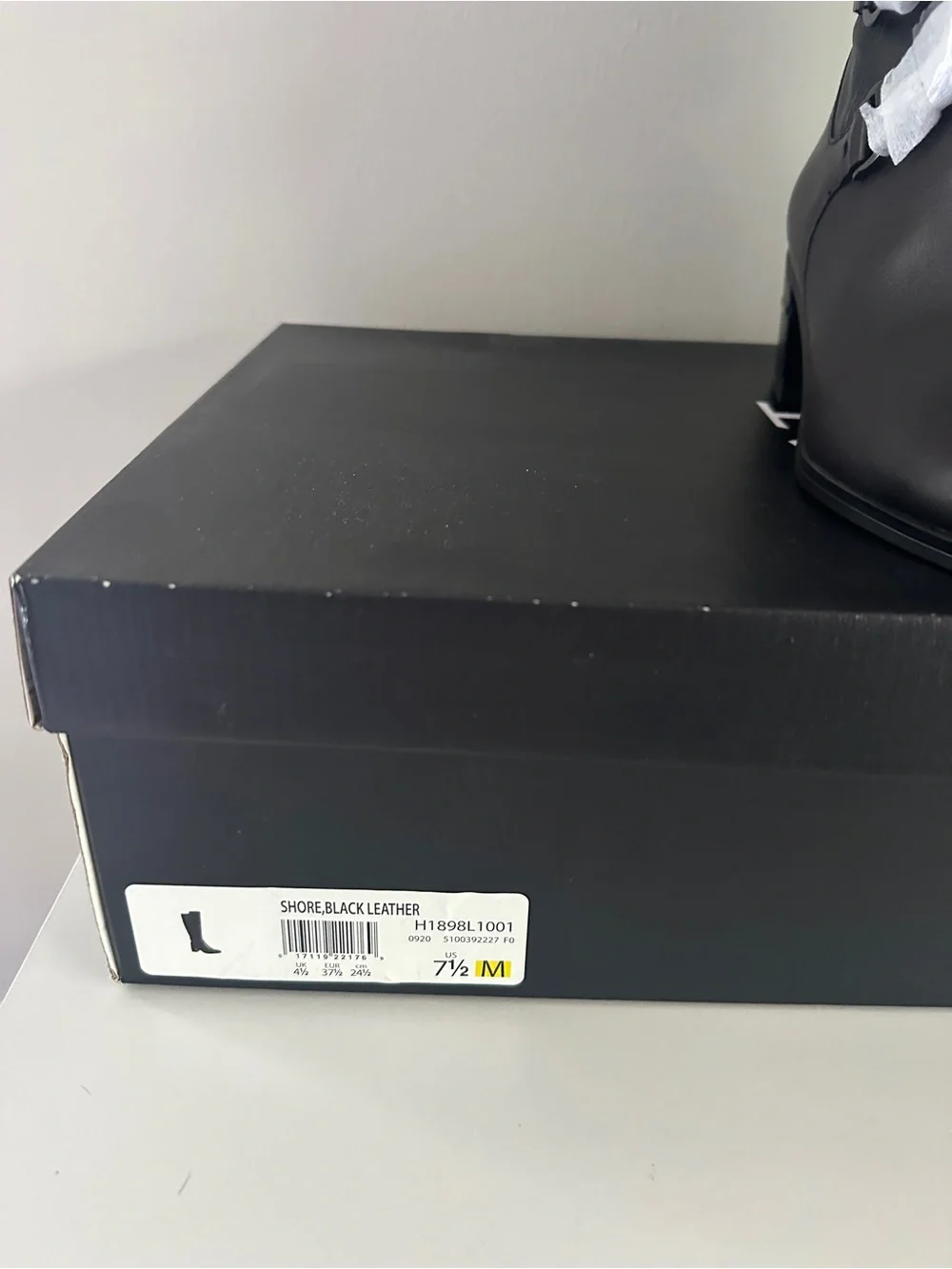 Stuart Weitzman Shore Black Leather Boots Size 7.5 New with box